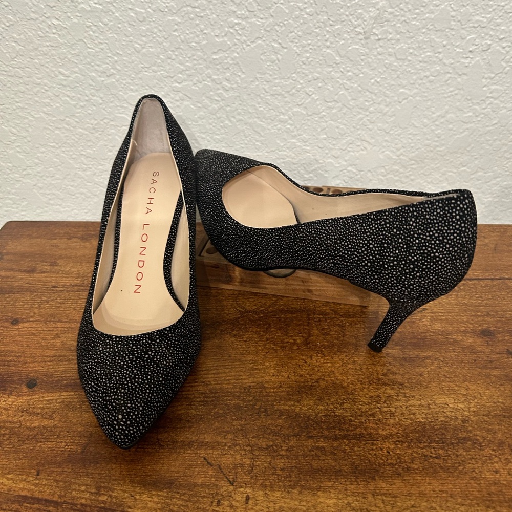 Sacha London Pumps Black Leather Suede Pointy Toe Slip On NEW